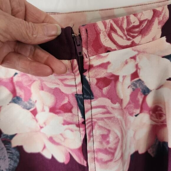 City Triangle Purple Maroon Floral A-line Mini Flared Skirt Size 9 - Picture 4 of 6
